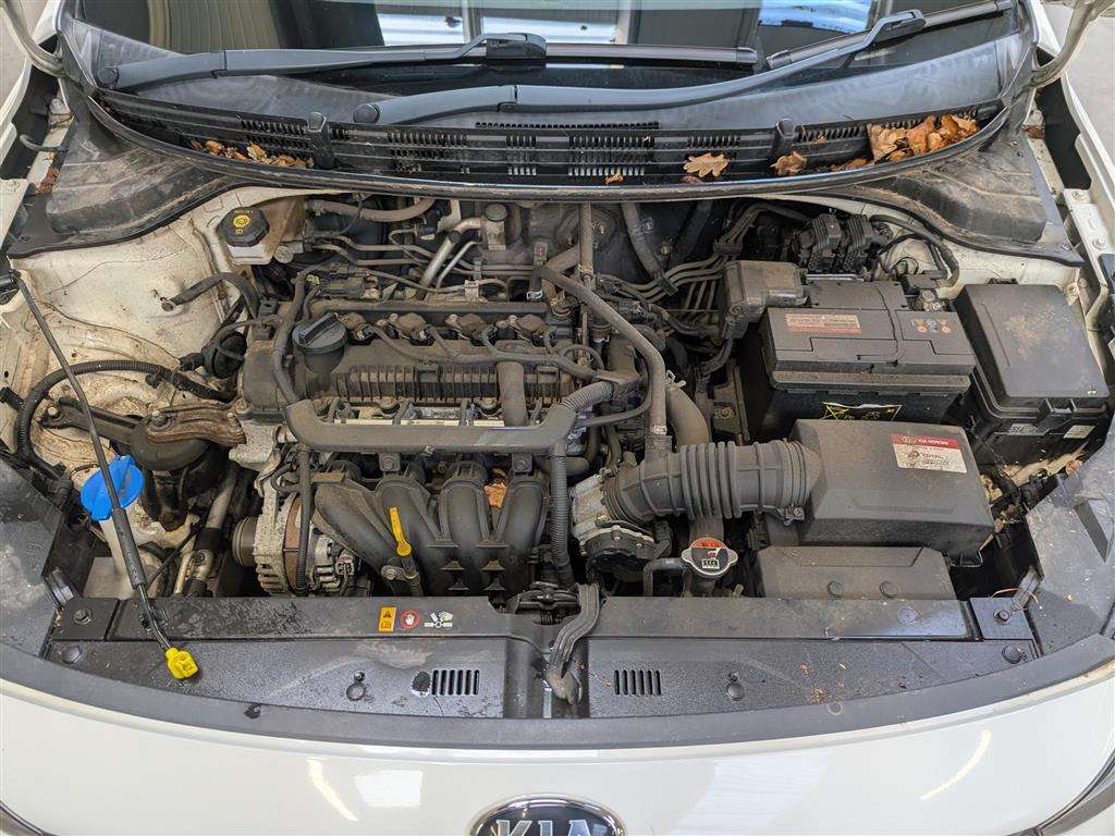 <p>2018 KIA RIO 1</p>