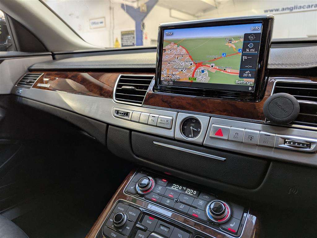 <p>2012 AUDI A8 SE EXEC TDI QUATTRO AUTO</p>