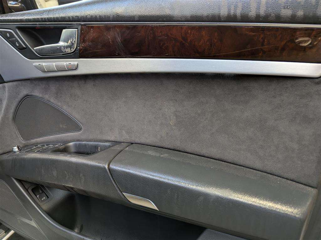 <p>2012 AUDI A8 SE EXEC TDI QUATTRO AUTO</p>