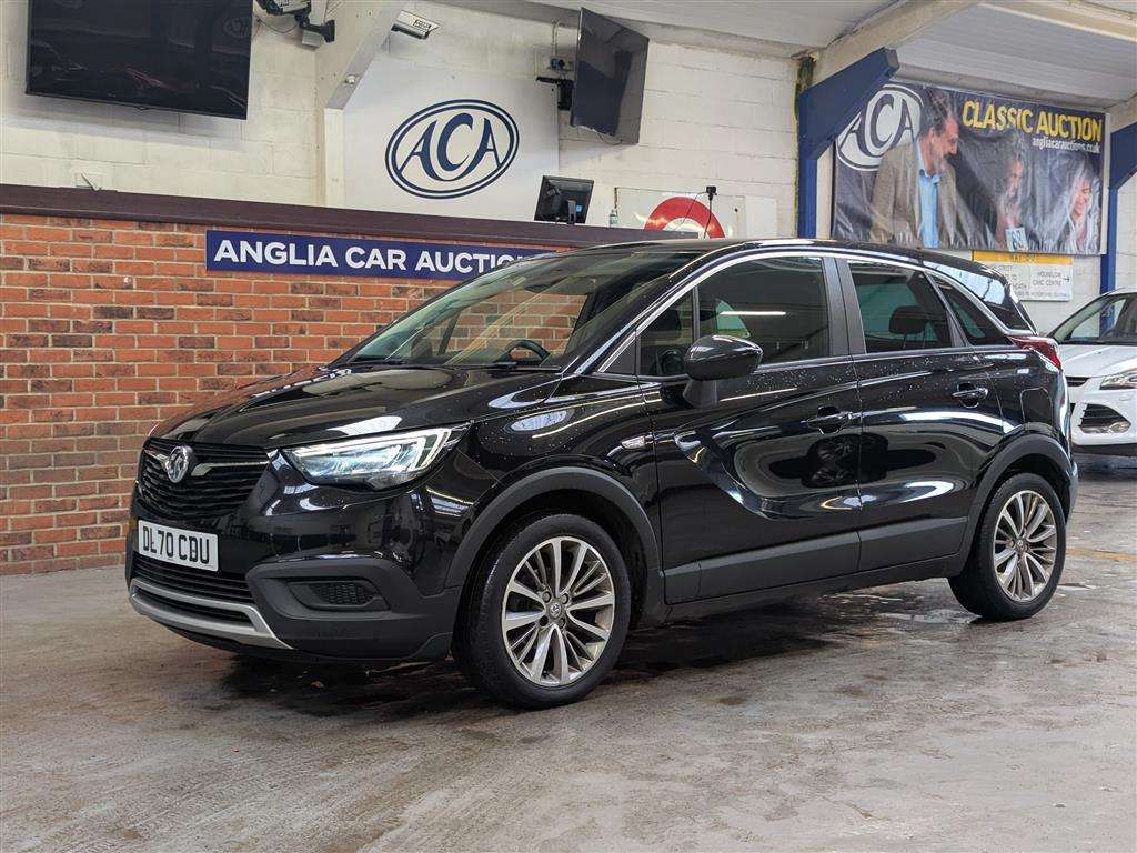 <p>2020 VAUXHALL CROSSLAND X GRIFFIN</p>