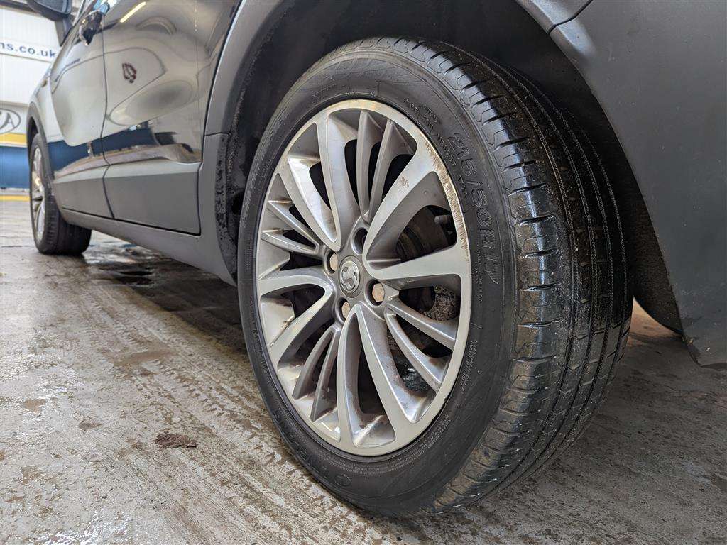 <p>2020 VAUXHALL CROSSLAND X GRIFFIN</p>