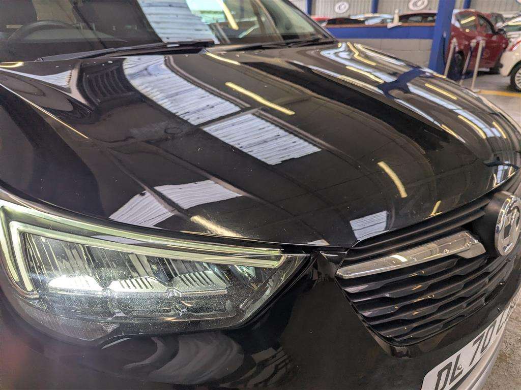 <p>2020 VAUXHALL CROSSLAND X GRIFFIN</p>