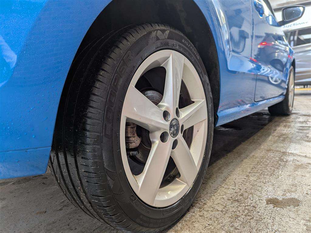 <p>2014 VOLKSWAGEN POLO SEL TSI</p>