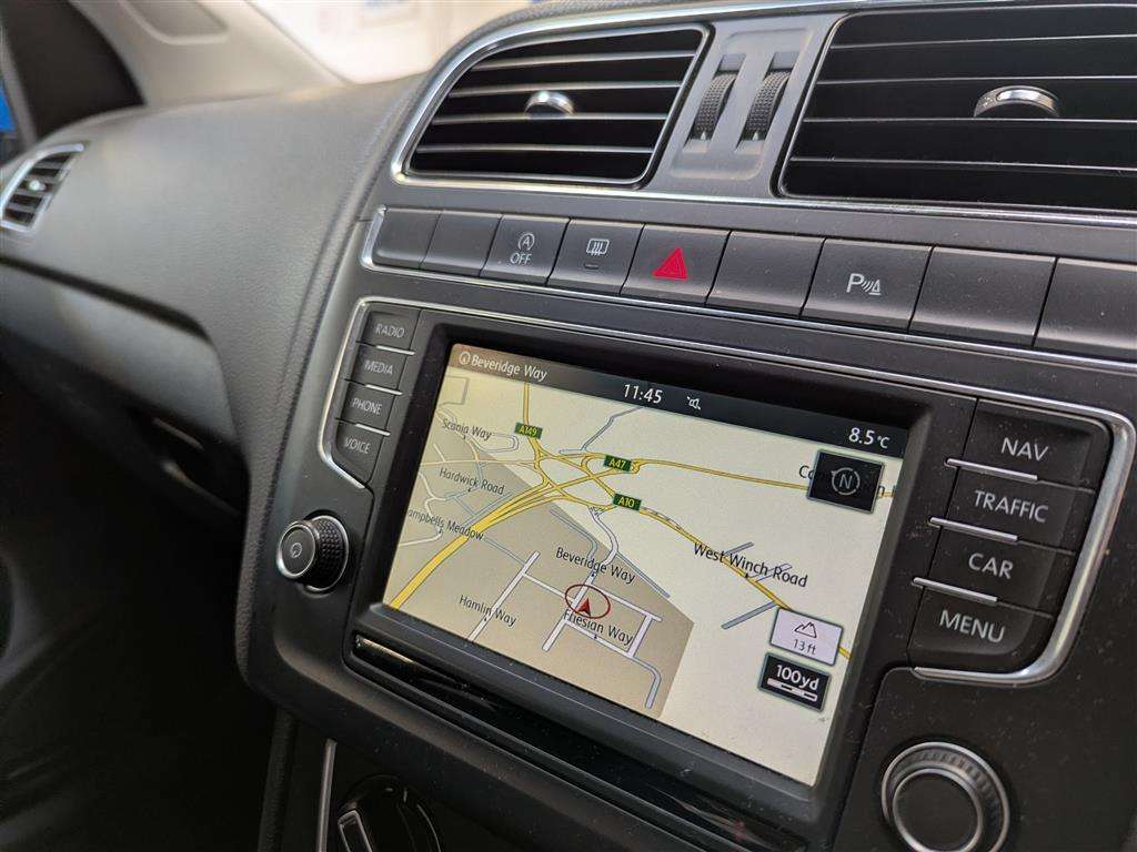 <p>2014 VOLKSWAGEN POLO SEL TSI</p>