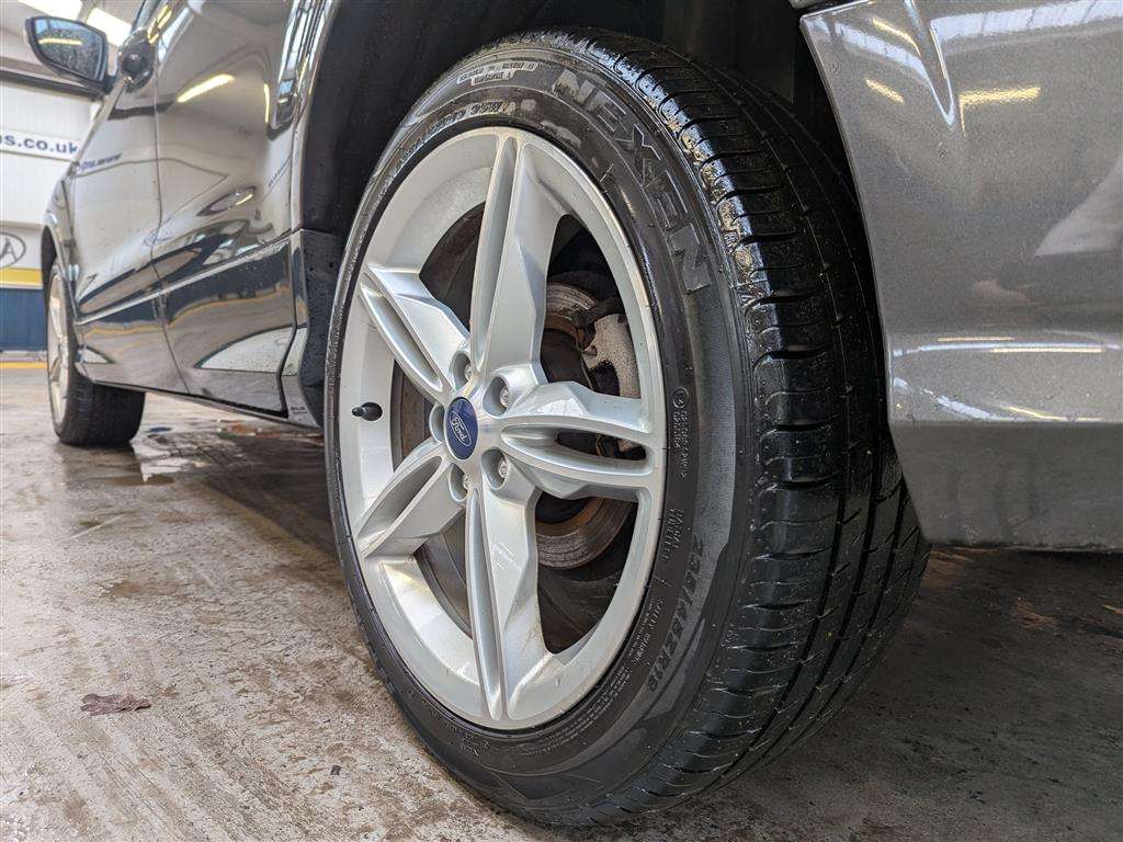 <p>2016 FORD KUGA TITANIUM X SPORT 4X4</p>