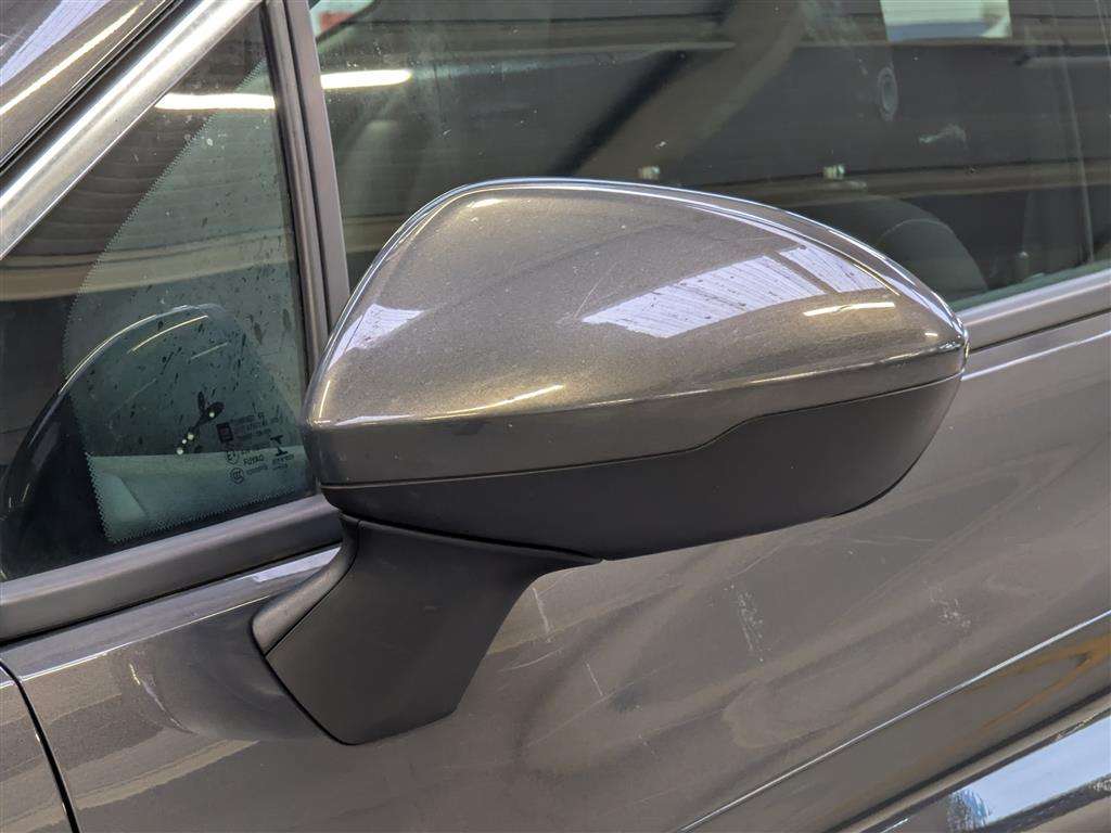 <p>2016 VAUXHALL ASTRA TECH LINE CDTI S/S</p>