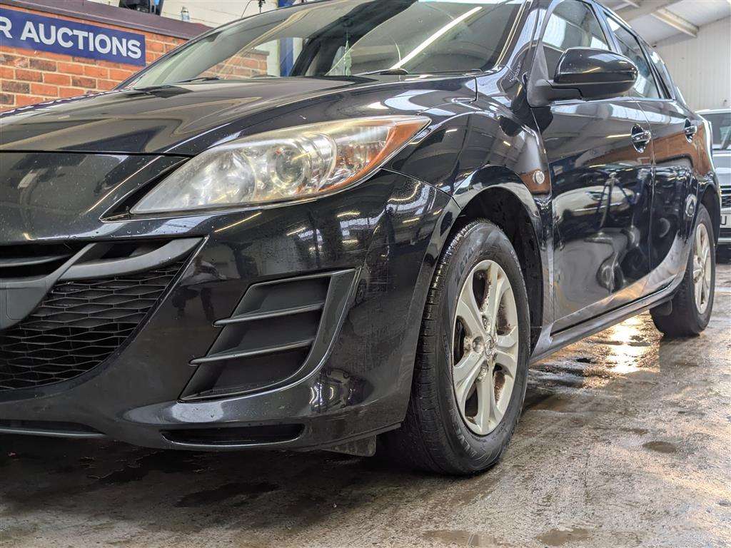 <p>2010 MAZDA 3 TS</p>
