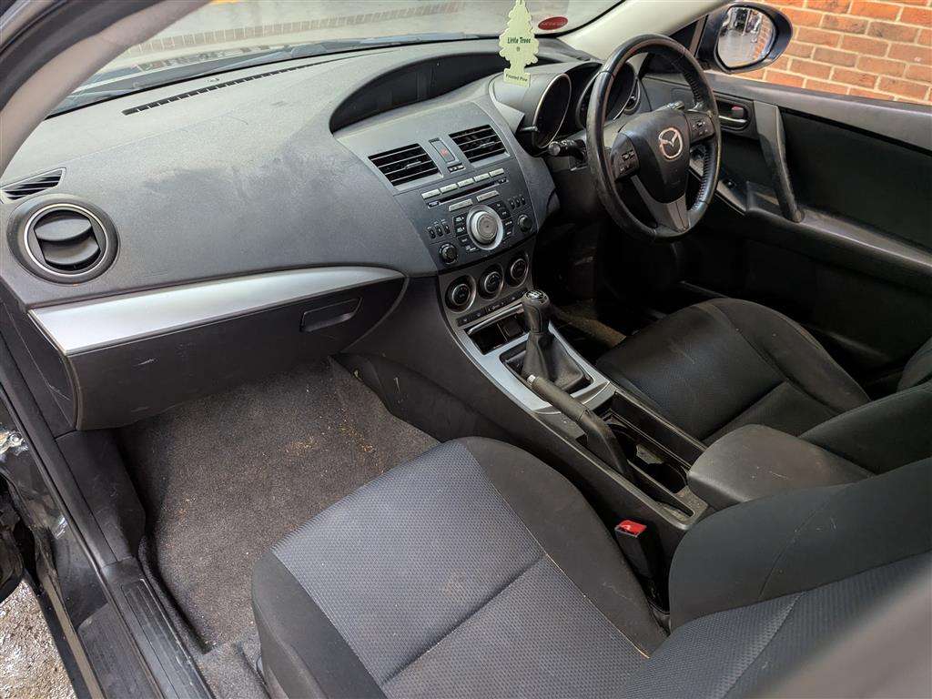 <p>2010 MAZDA 3 TS</p>