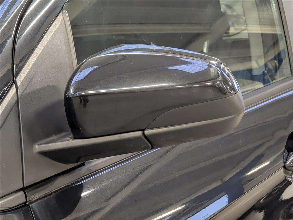 <p>2015 VAUXHALL VIVA SL</p>