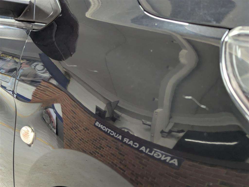 <p>2015 VAUXHALL VIVA SL</p>