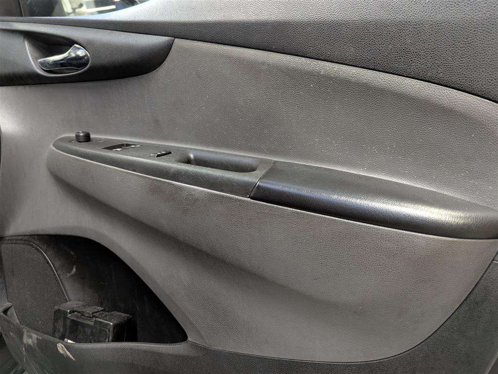 <p>2015 VAUXHALL VIVA SL</p>