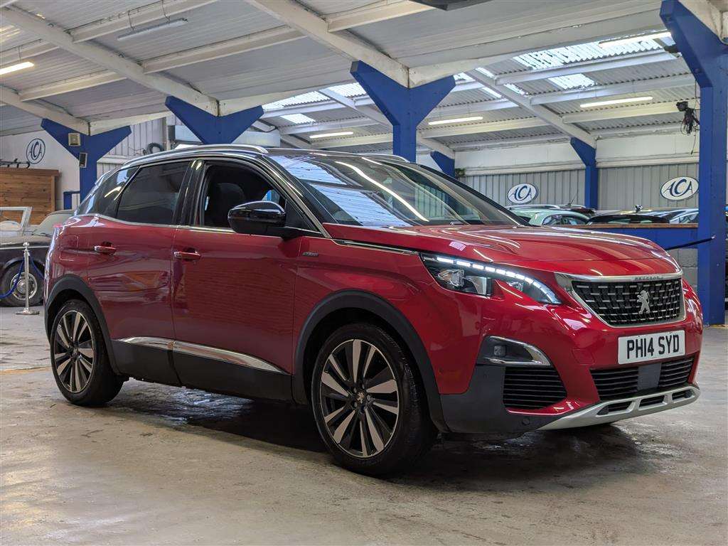 <p>2017 PEUGEOT 3008 GT LINE THP S/S AUTO</p>