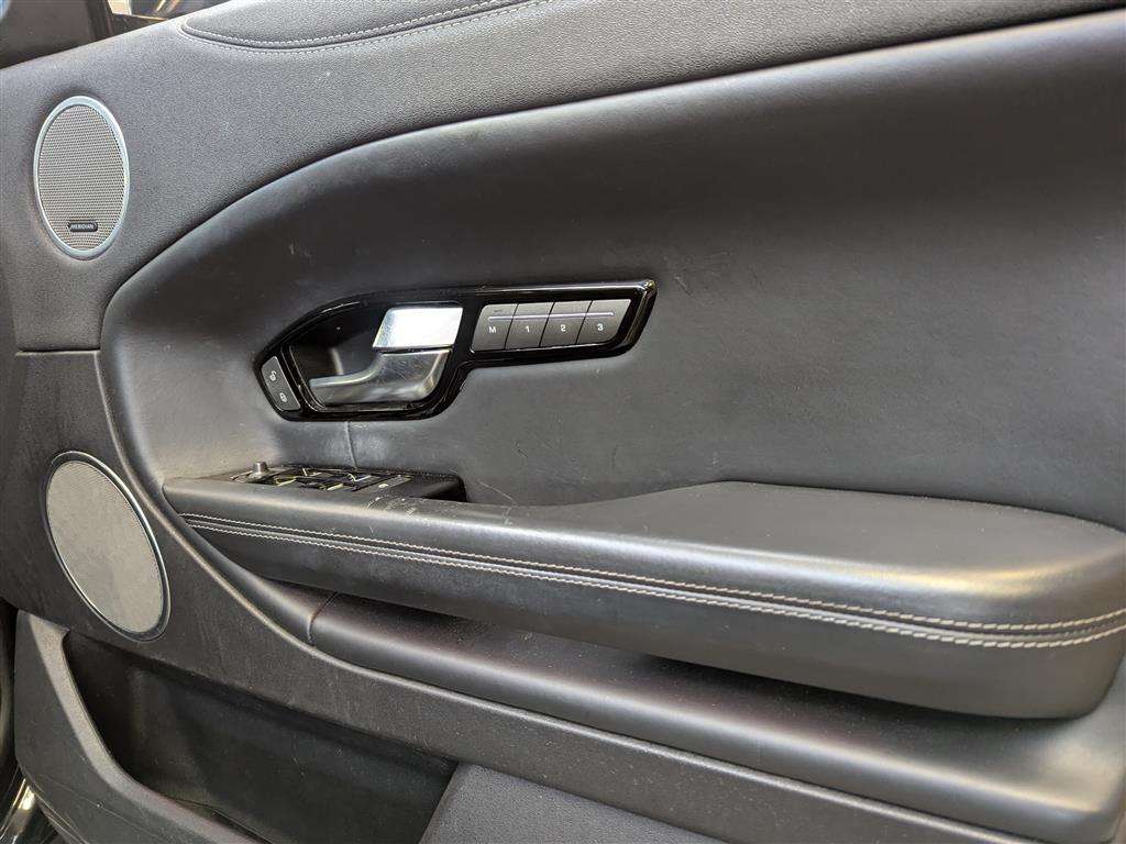 <p>2016 LAND ROVER RROVER EVOQUE HSE DYN LUX</p>