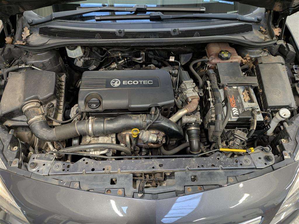 <p>2010 VAUXHALL ASTRA SRI CDTI 108</p>