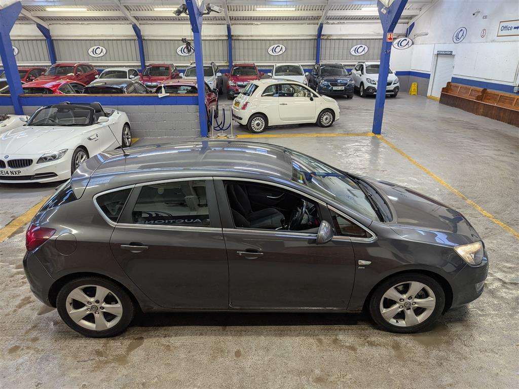 <p>2010 VAUXHALL ASTRA SRI CDTI 108</p>