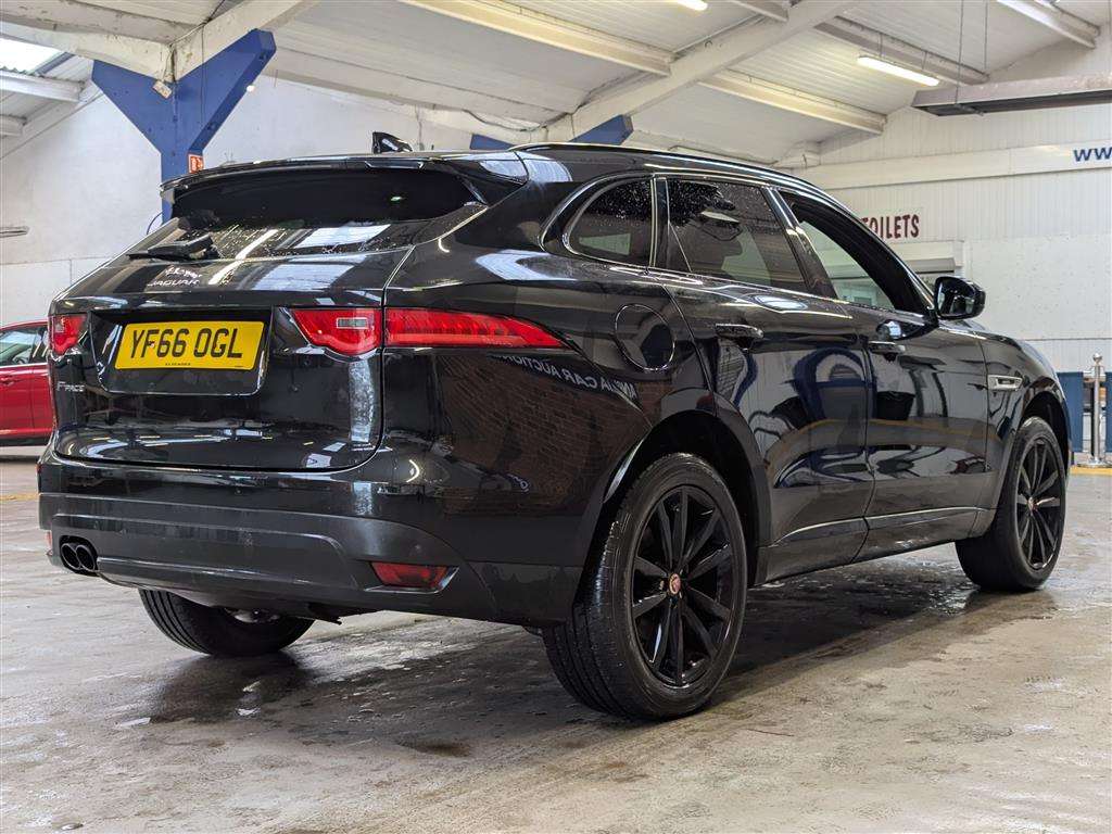 <p>2016 JAGUAR F-PACE R-SPORT AWD D</p>