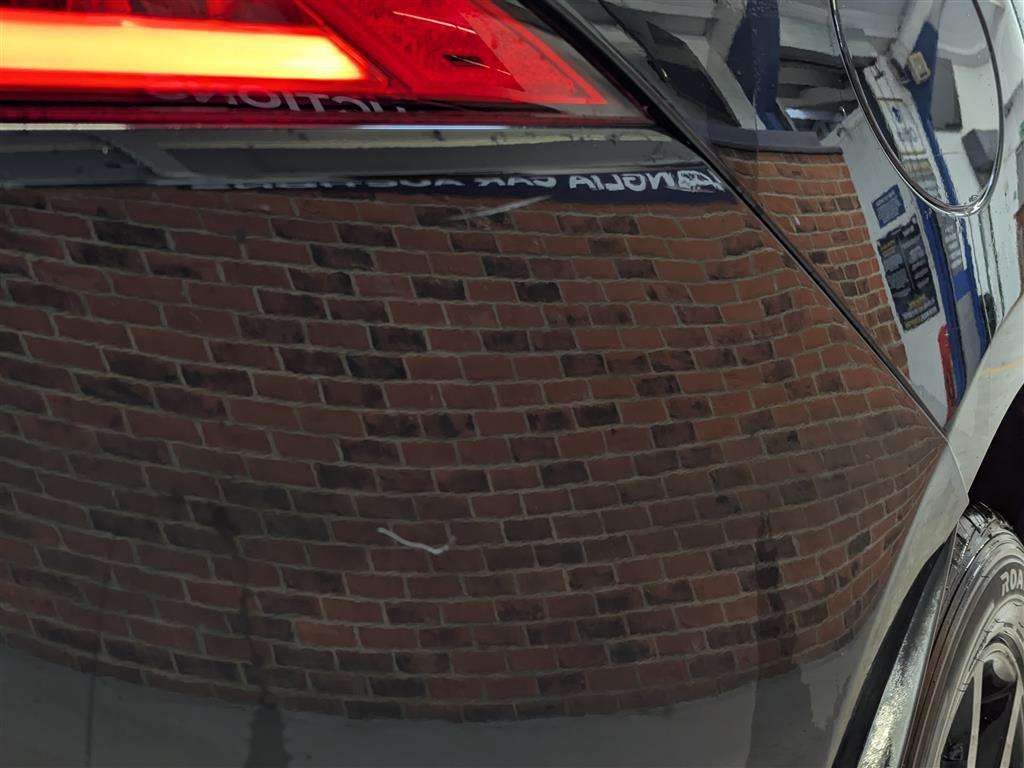 <p>2016 JAGUAR F-PACE R-SPORT AWD D</p>