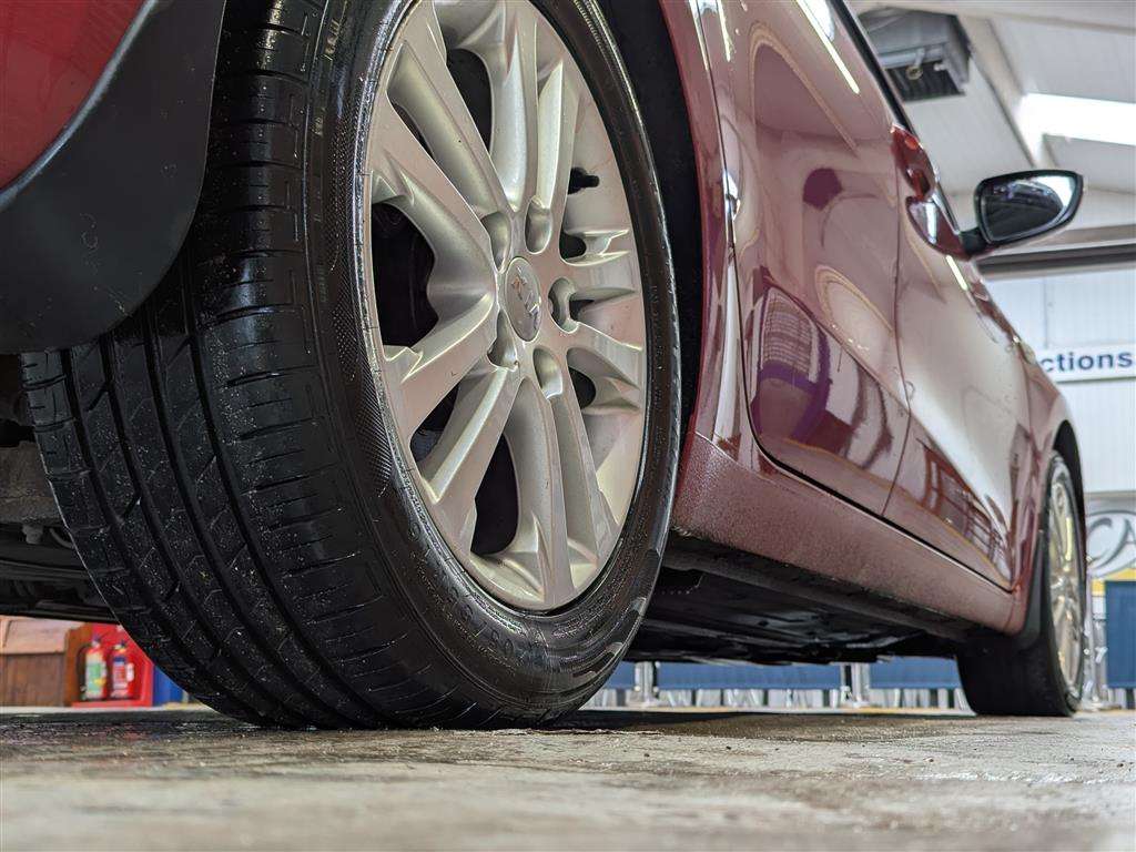 <p>2014 KIA CEED VR7 CRDI</p>