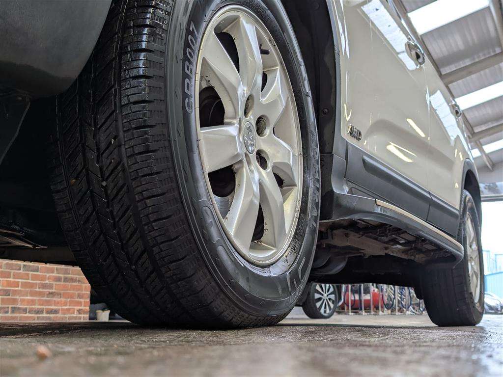 <p>2012 KIA SORENTO KX-2 CRDI 4X4 AUTO</p>