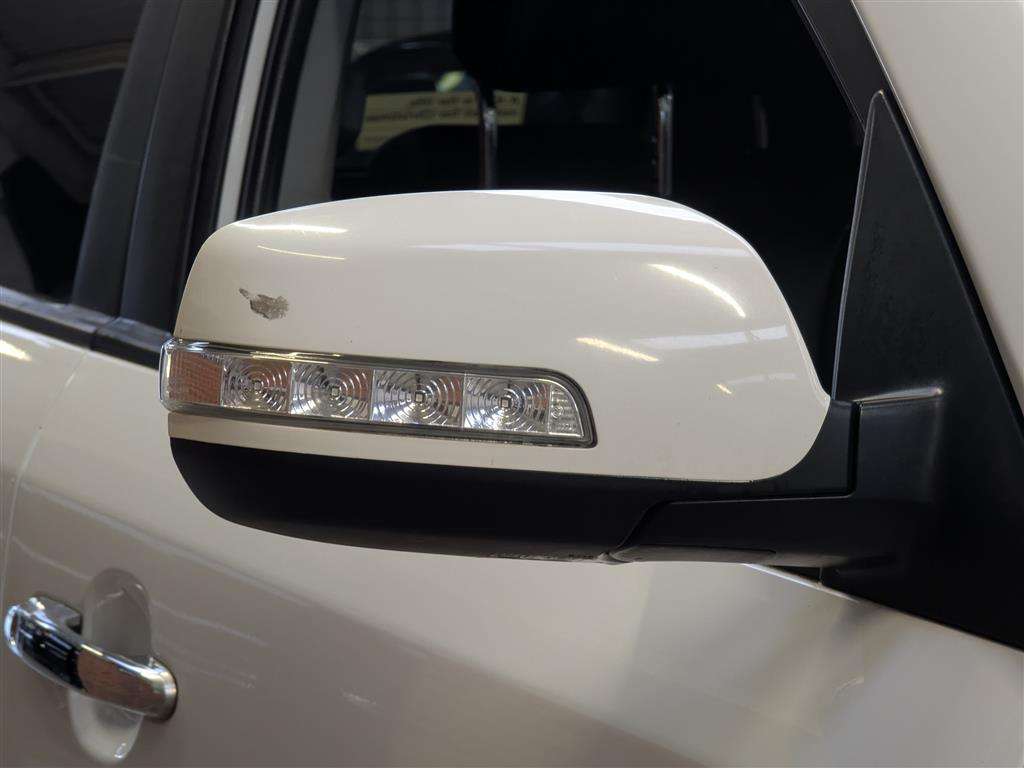 <p>2012 KIA SORENTO KX-2 CRDI 4X4 AUTO</p>