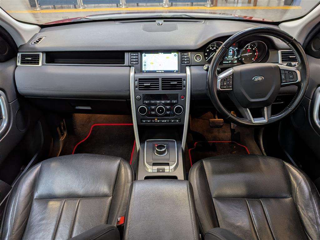 <p>2017 LAND ROVER DISCO-Y SPORT BLACK HSE T</p>