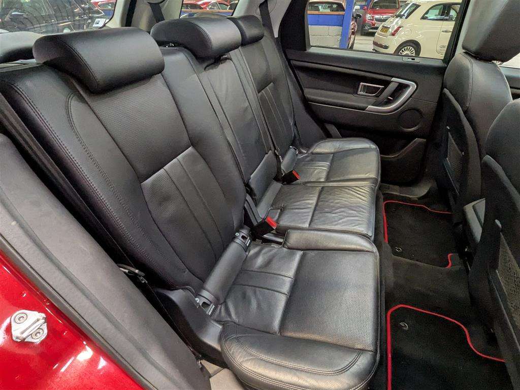 <p>2017 LAND ROVER DISCO-Y SPORT BLACK HSE T</p>