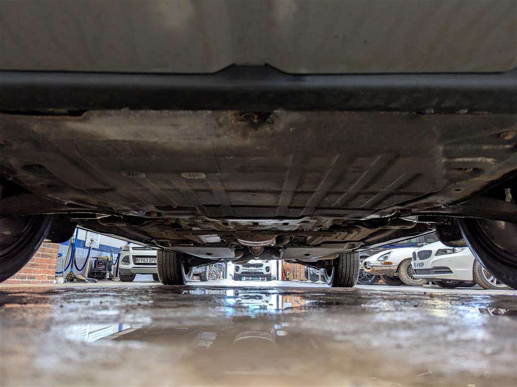 <p>2017 LAND ROVER DISCO-Y SPORT BLACK HSE T</p>