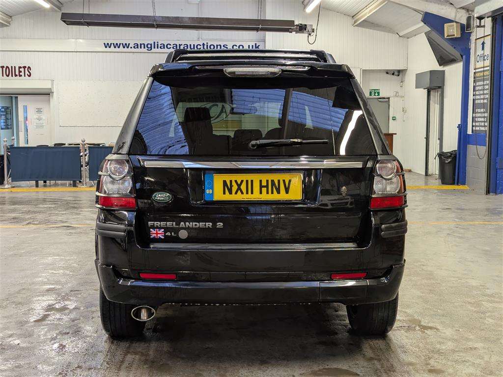 <p>2011 LAND ROVER FREELANDER SPORT LE SD4 A</p>