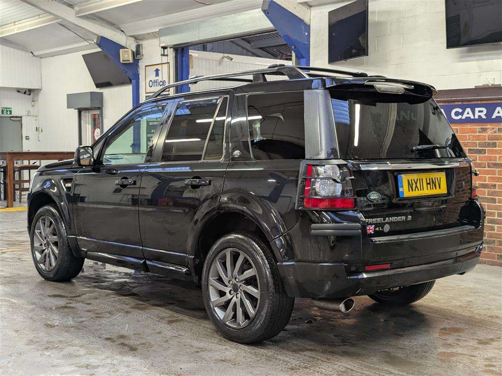 <p>2011 LAND ROVER FREELANDER SPORT LE SD4 A</p>