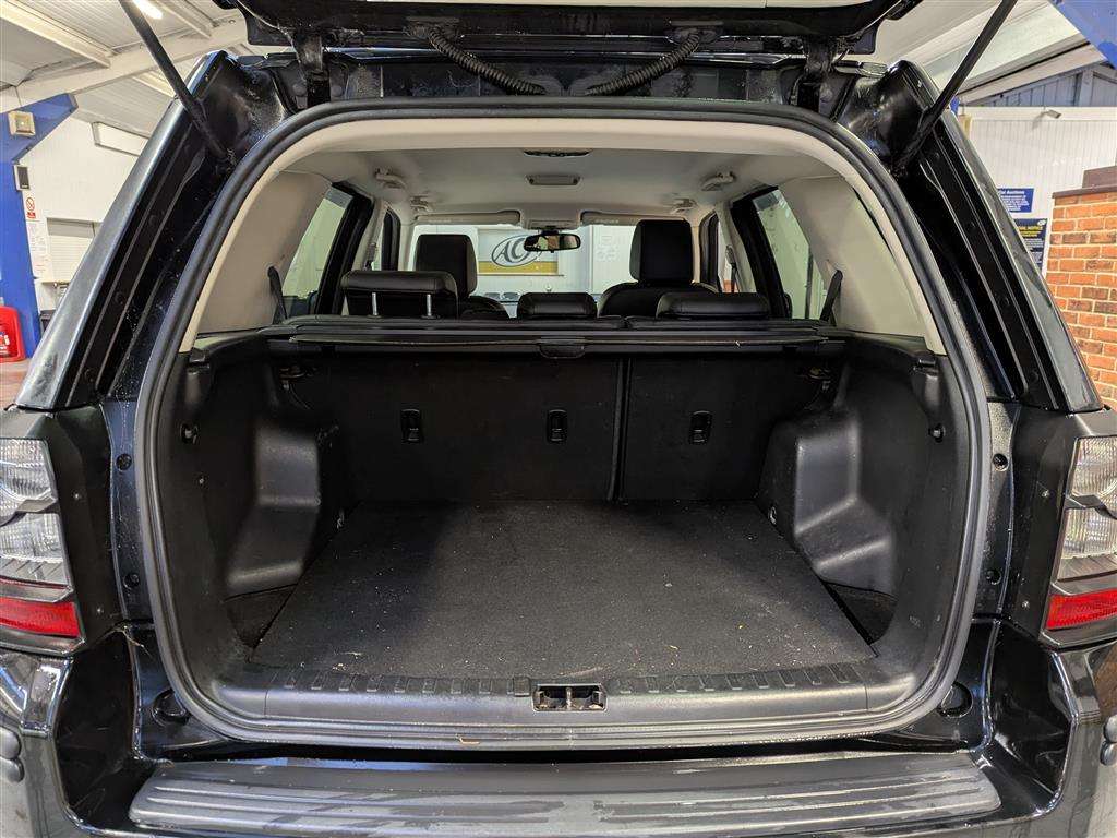 <p>2011 LAND ROVER FREELANDER SPORT LE SD4 A</p>