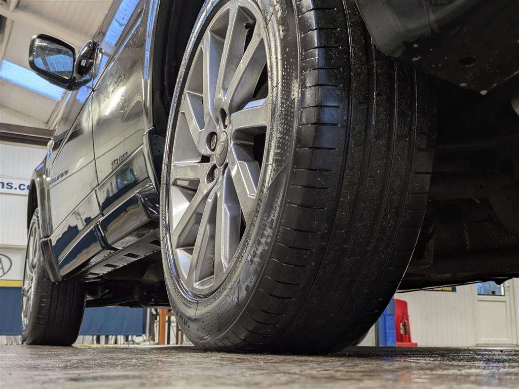 <p>2011 LAND ROVER FREELANDER SPORT LE SD4 A</p>