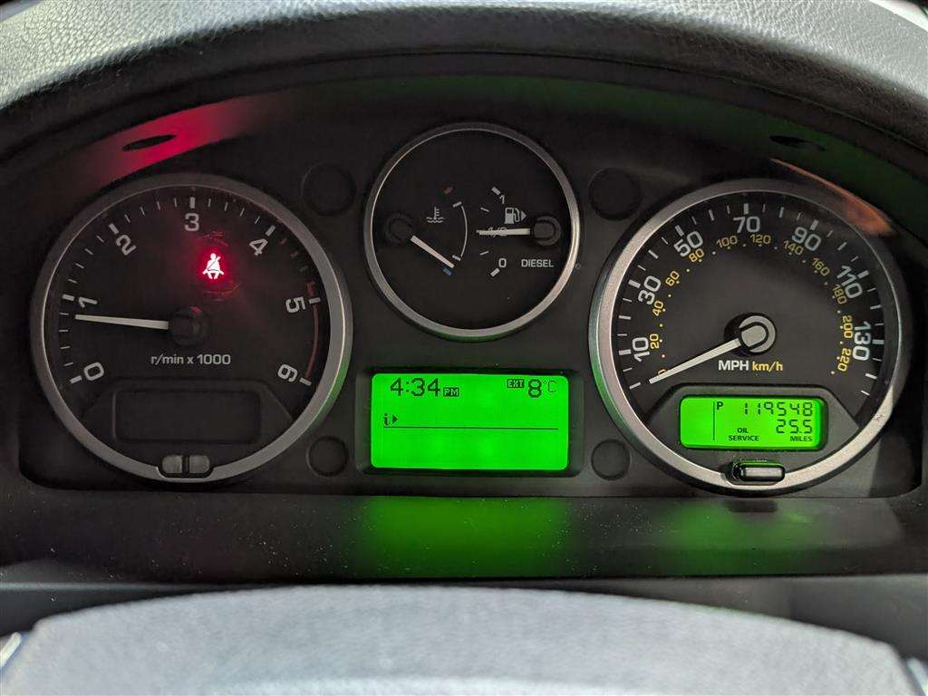 <p>2011 LAND ROVER FREELANDER SPORT LE SD4 A</p>