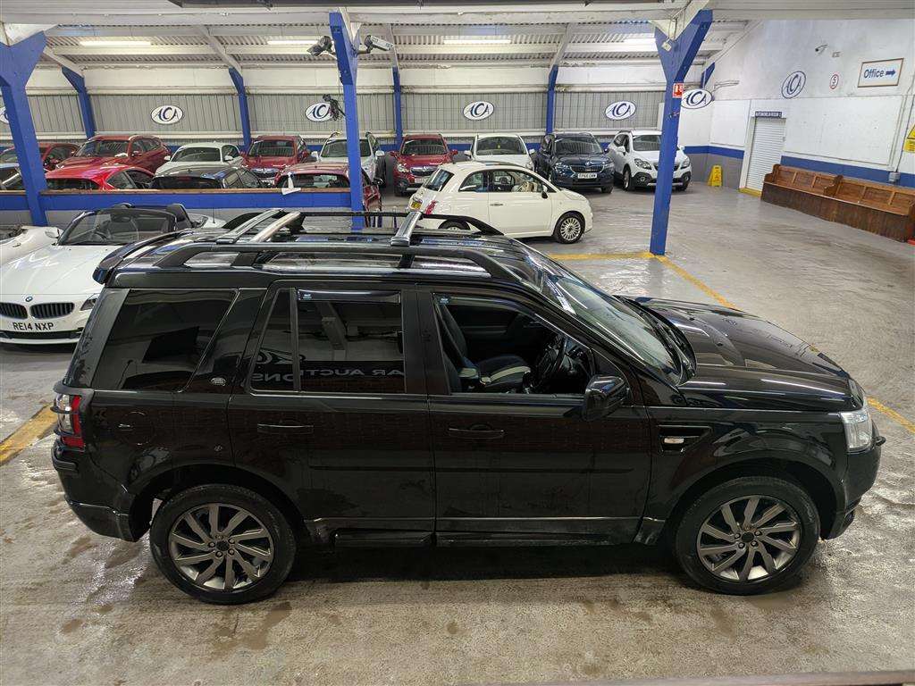 <p>2011 LAND ROVER FREELANDER SPORT LE SD4 A</p>