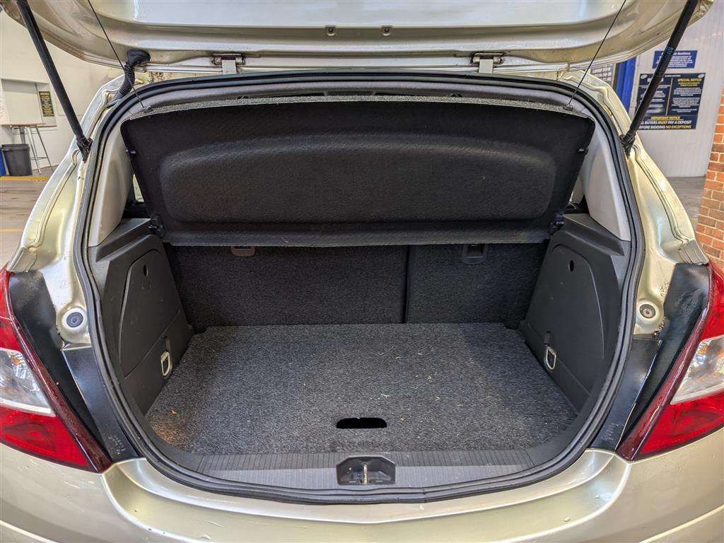 <p>2007 VAUXHALL CORSA CLUB A/C AUTO</p>