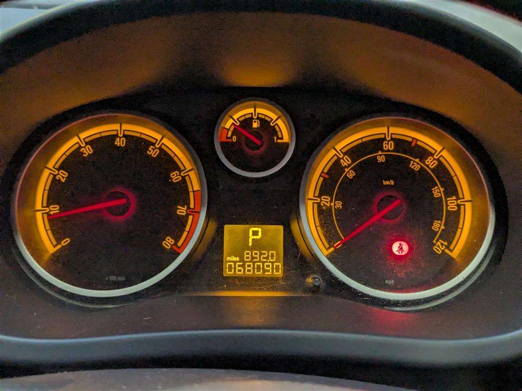 <p>2007 VAUXHALL CORSA CLUB A/C AUTO</p>