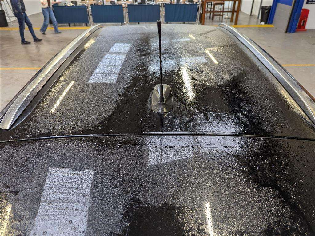 <p>2021 VAUXHALL CROSSLAND SRI NAV TURBO</p>