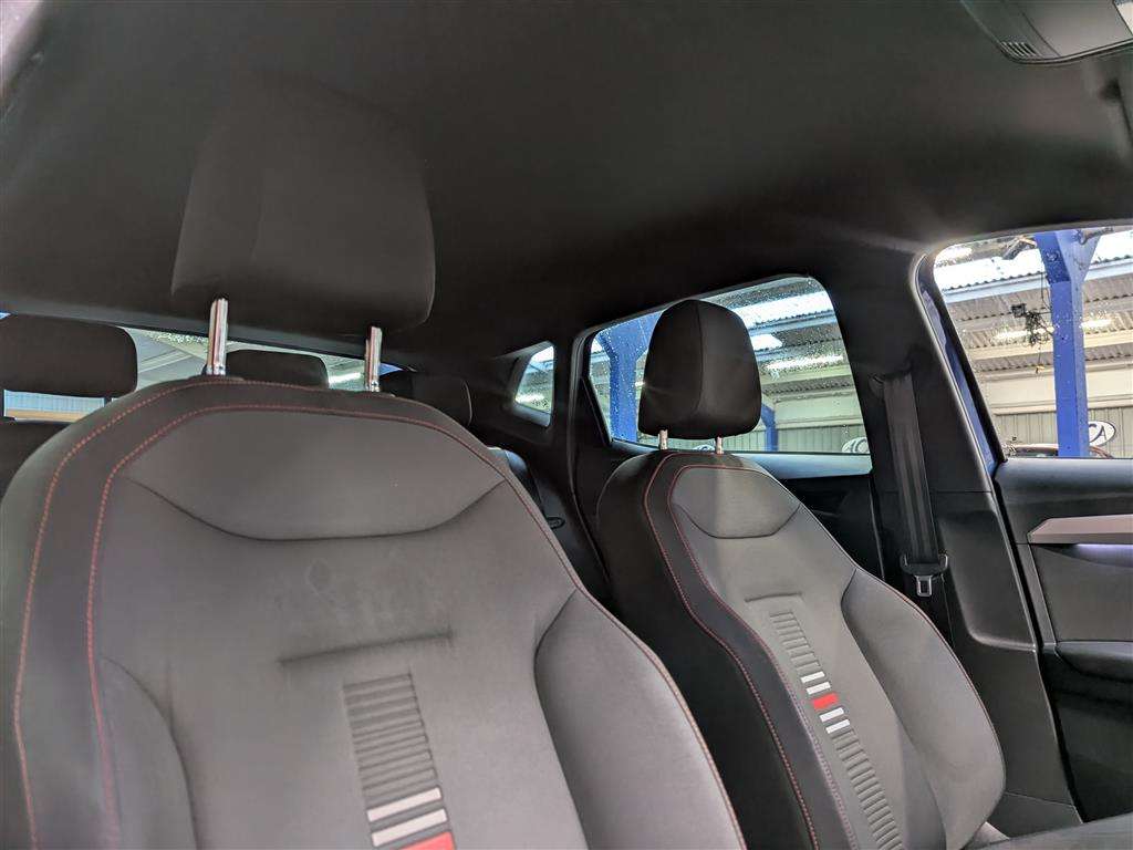 <p>2020 SEAT IBIZA FR TSI</p>