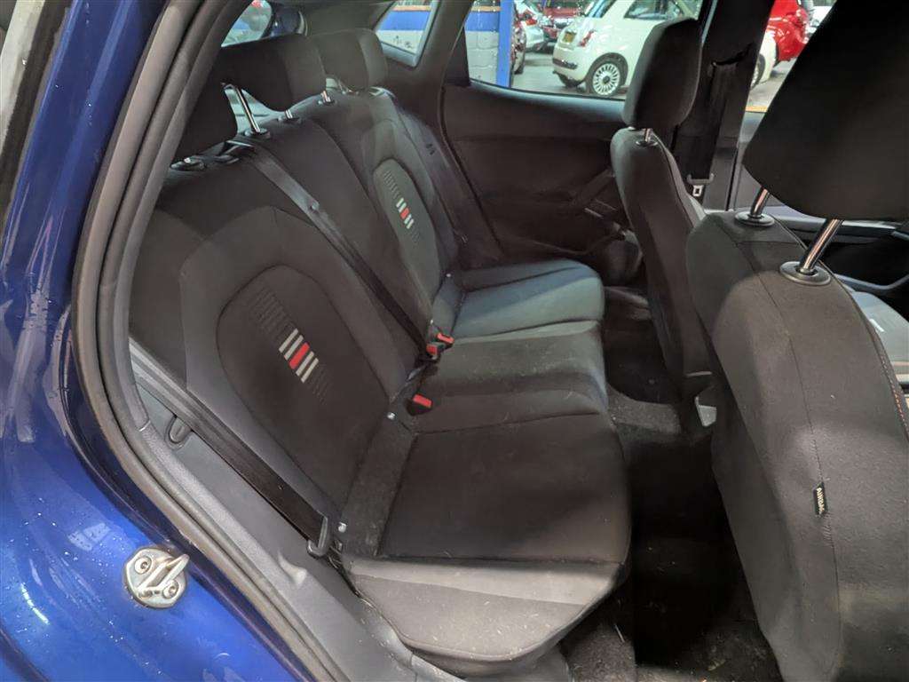 <p>2020 SEAT IBIZA FR TSI</p>