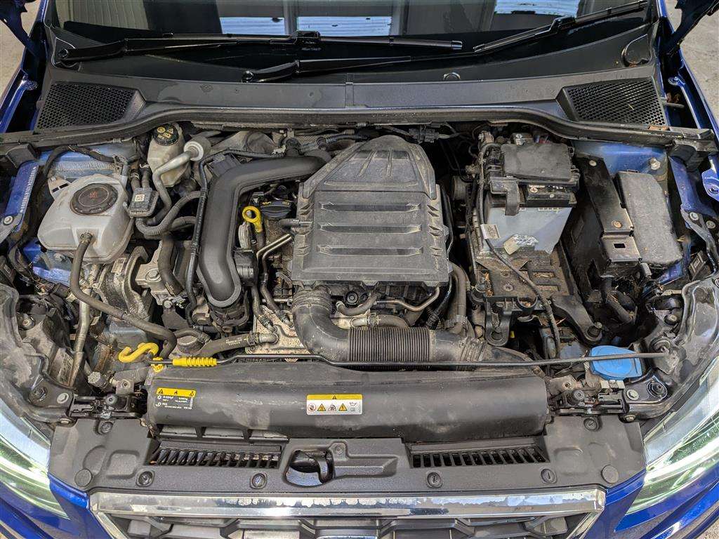 <p>2020 SEAT IBIZA FR TSI</p>