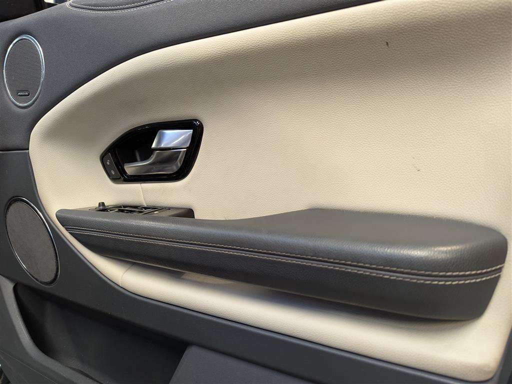 <p>2016 LAND ROVER R ROVER EVOQUE SE TECH TD</p>