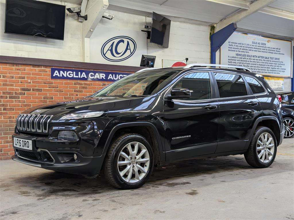 <p>2015 JEEP CHEROKEE LIMITED M-JET 4X</p>