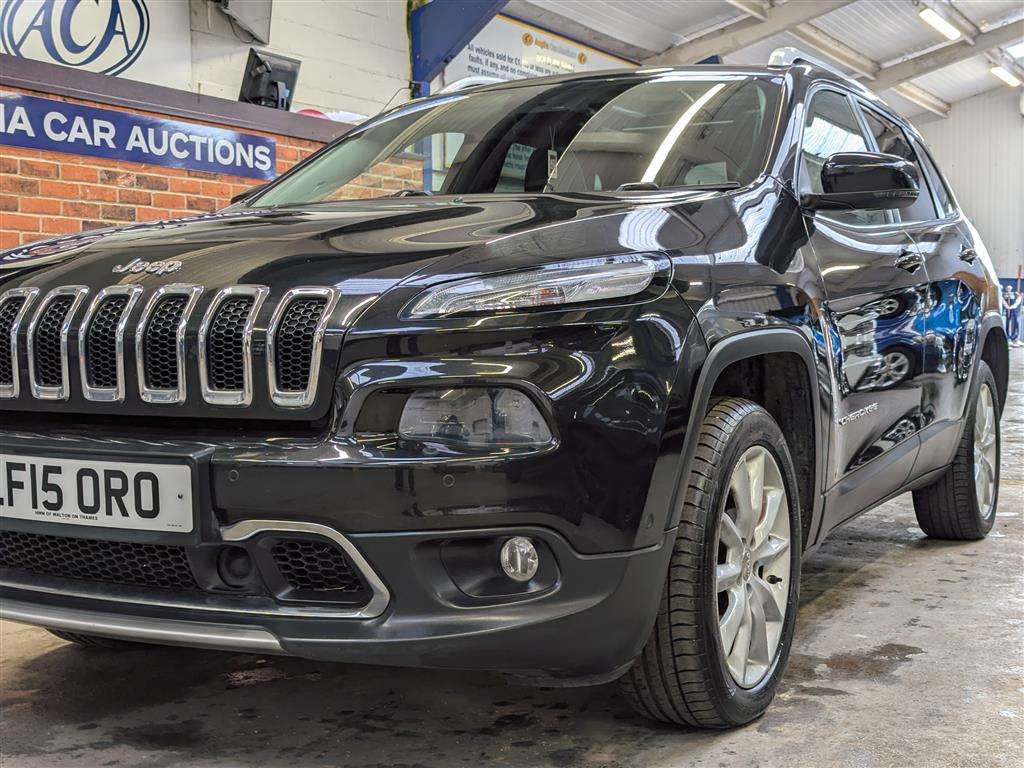 <p>2015 JEEP CHEROKEE LIMITED M-JET 4X</p>