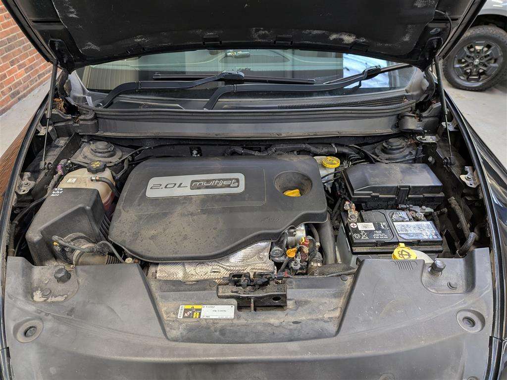 <p>2015 JEEP CHEROKEE LIMITED M-JET 4X</p>