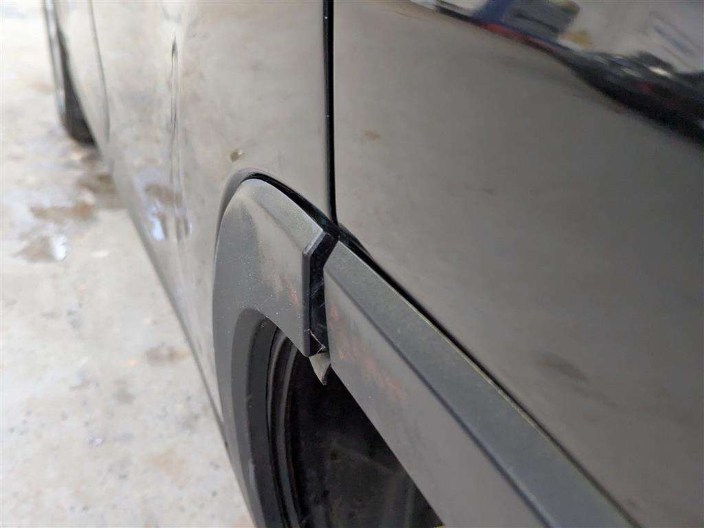 <p>2015 JEEP CHEROKEE LIMITED M-JET 4X</p>