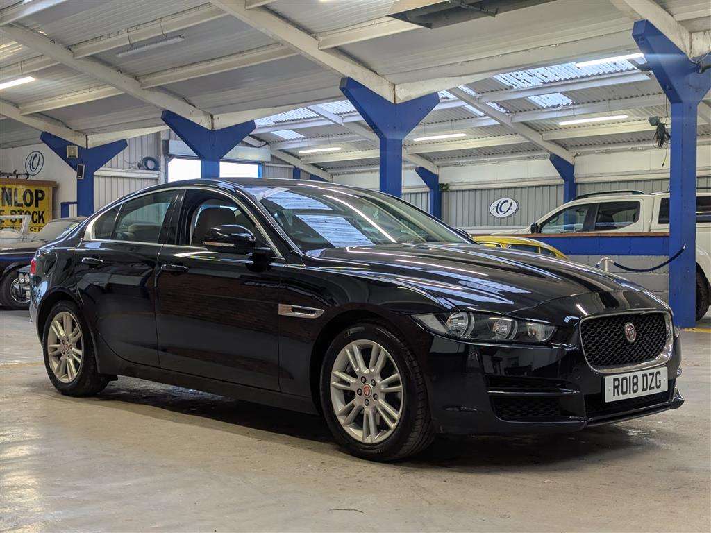 <p>2018 JAGUAR XE PRESTIGE I AUTO</p>