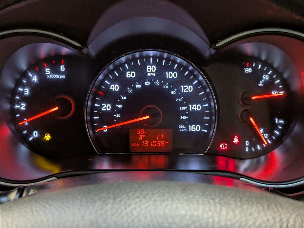 <p>2013 KIA SORENTO KX-1 CRDI 4X4</p>