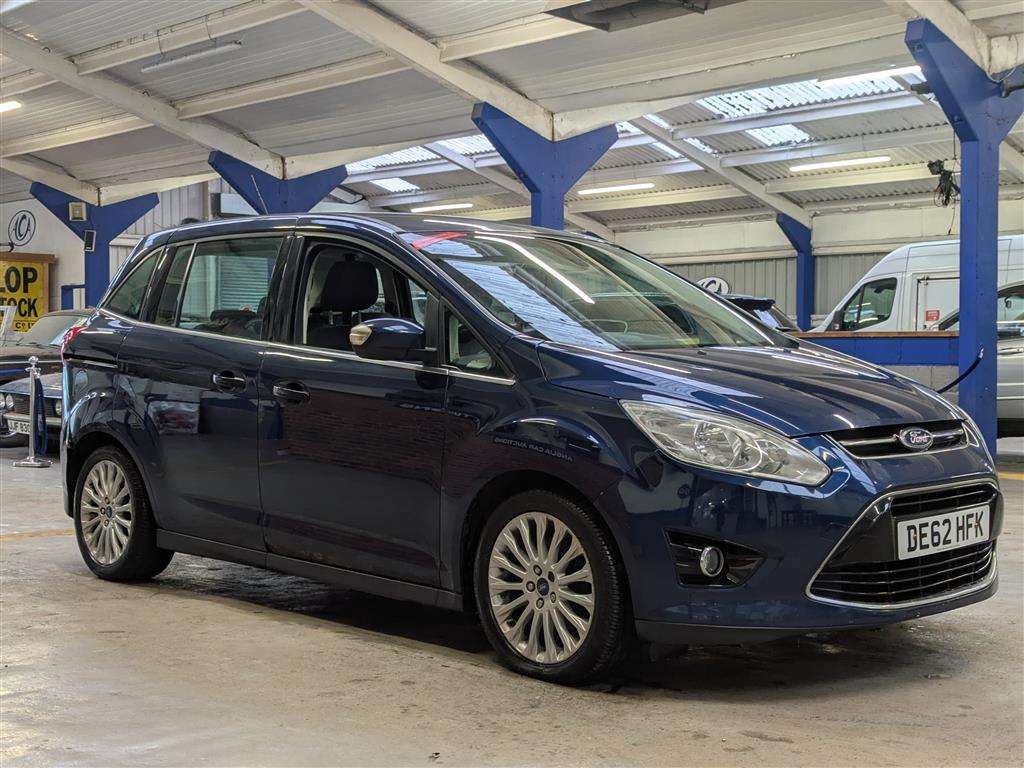 <p>2012 FORD GRAND C-MAX TITANIUM TDCI</p>