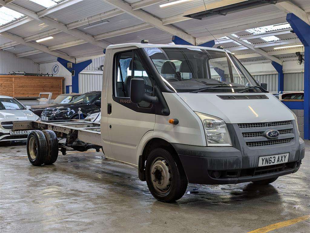 <p>2013 FORD TRANSIT 125 T350 RWD</p>