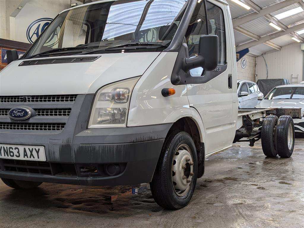 <p>2013 FORD TRANSIT 125 T350 RWD</p>