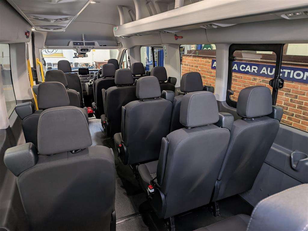 <p>2019 FORD TRANSIT 460 TREND ECOBLUE</p>